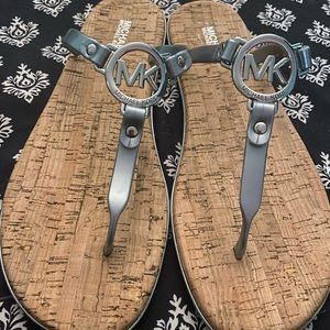 Michael Kors Sandals/ flip flops